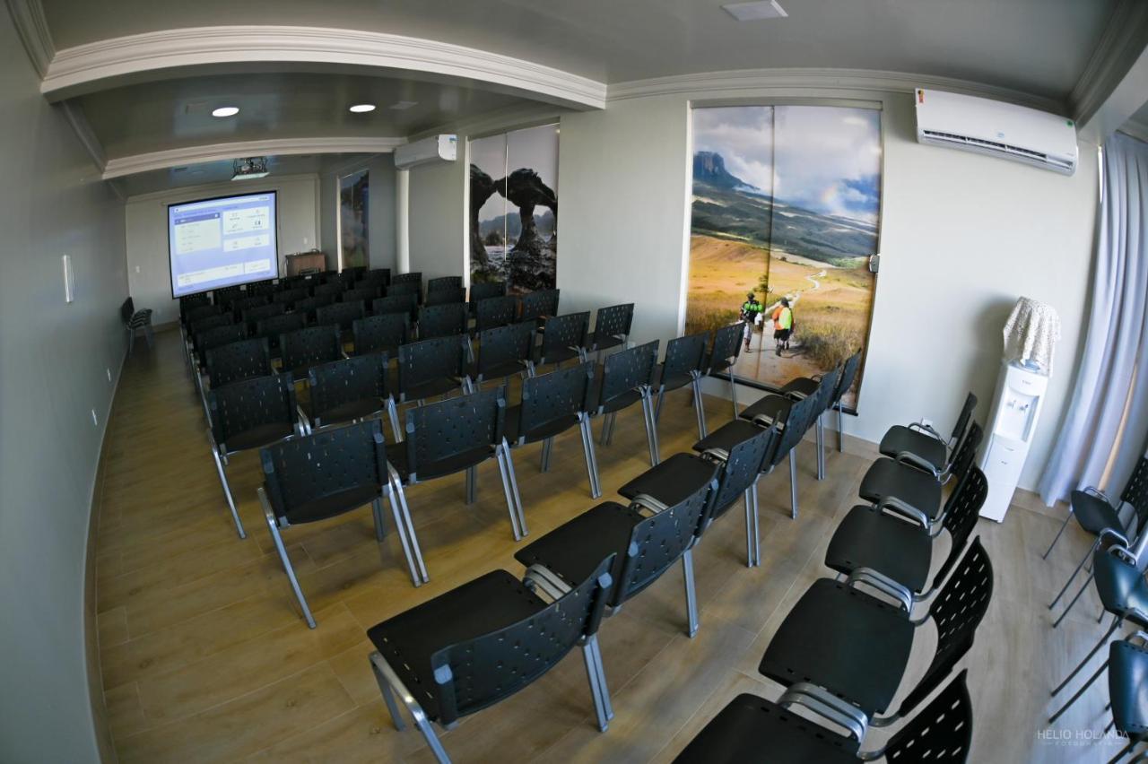 Hotel Orla Do Rio Branco บัววิสตา ภายนอก รูปภาพ